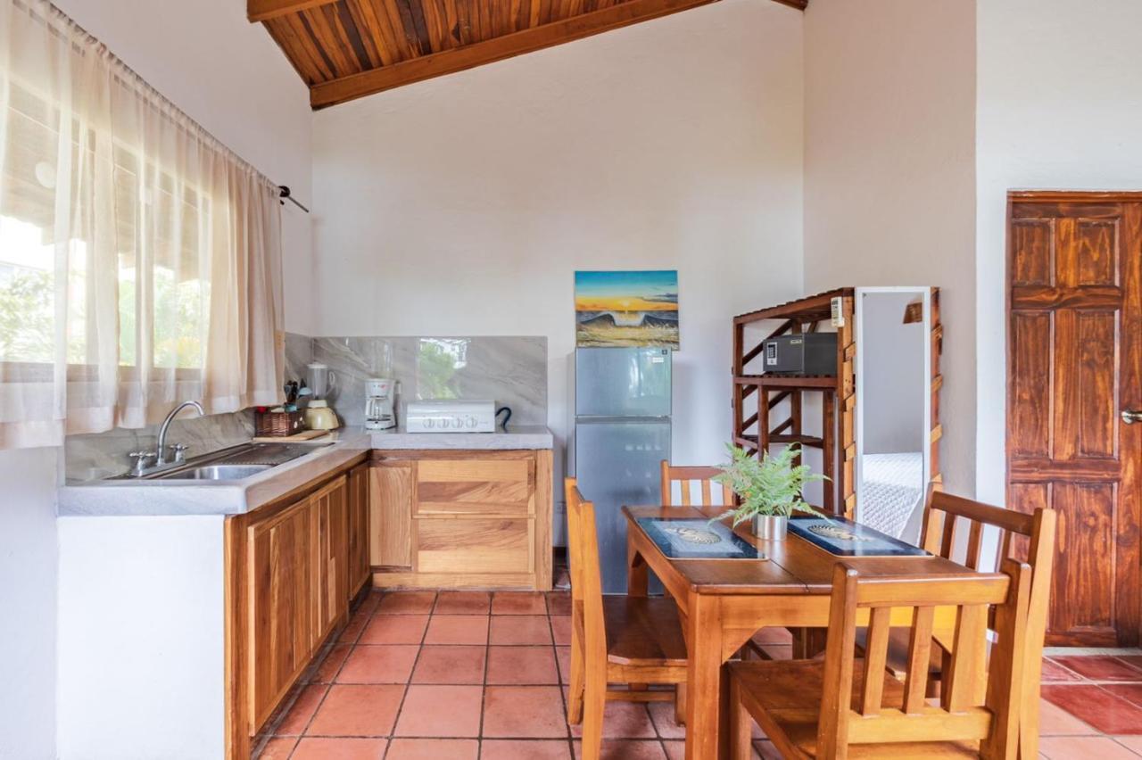 Ola Bonita Beachfront Apart Hotel Playa Hermosa  Εξωτερικό φωτογραφία