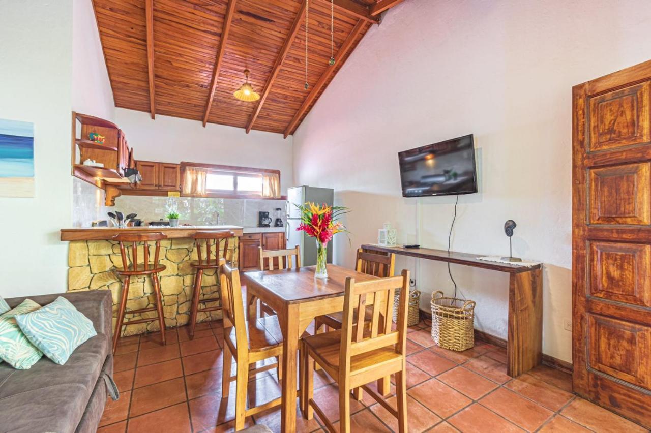 Ola Bonita Beachfront Apart Hotel Playa Hermosa  Εξωτερικό φωτογραφία